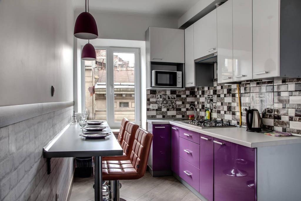 Romantic Apartments - Центр Львова , З Видом На Місто المظهر الخارجي الصورة