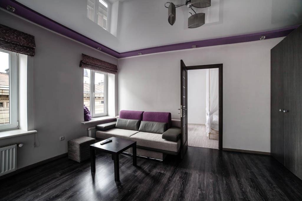 Romantic Apartments - Центр Львова , З Видом На Місто المظهر الخارجي الصورة