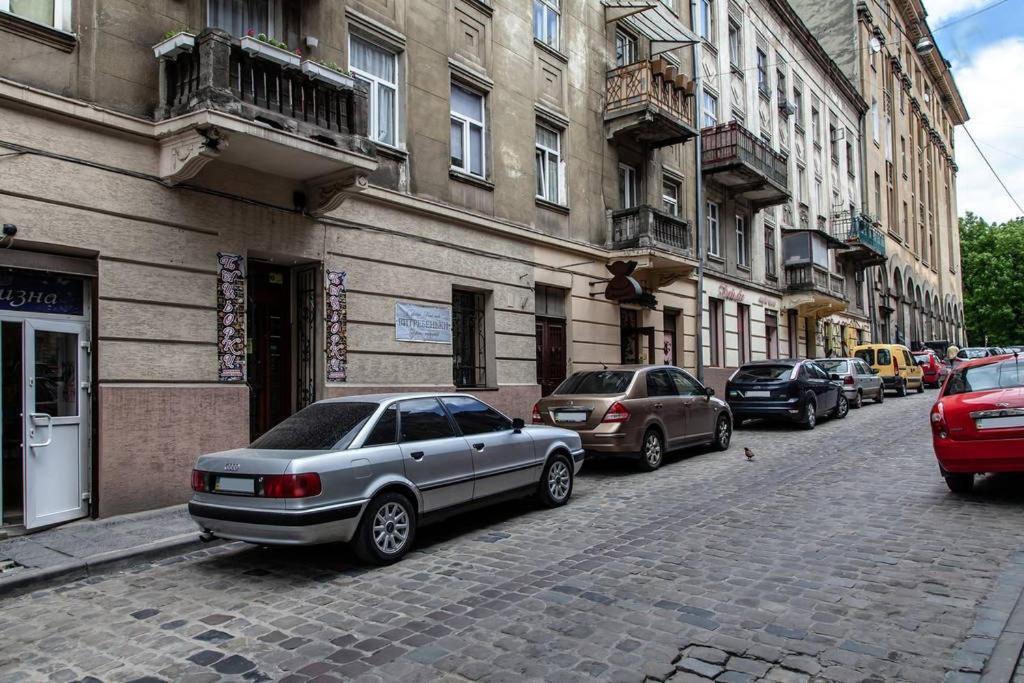 Romantic Apartments - Центр Львова , З Видом На Місто المظهر الخارجي الصورة